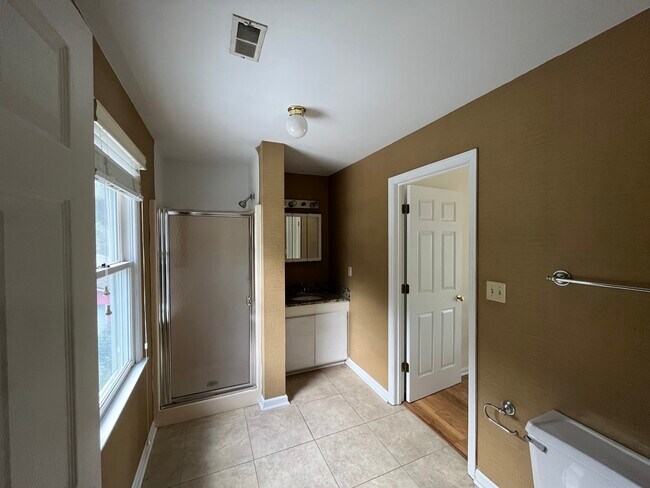 Building Photo - 94 Heronwyck Plantation Dr