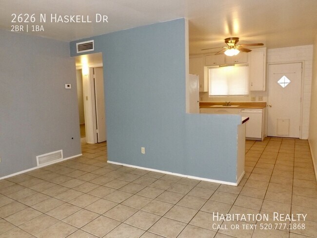 Building Photo - 2626 N Haskell Dr