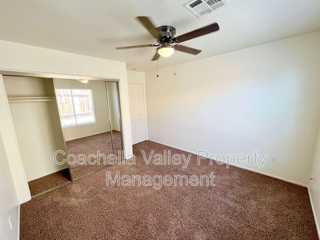 Building Photo - 66028 Mission Lakes Blvd