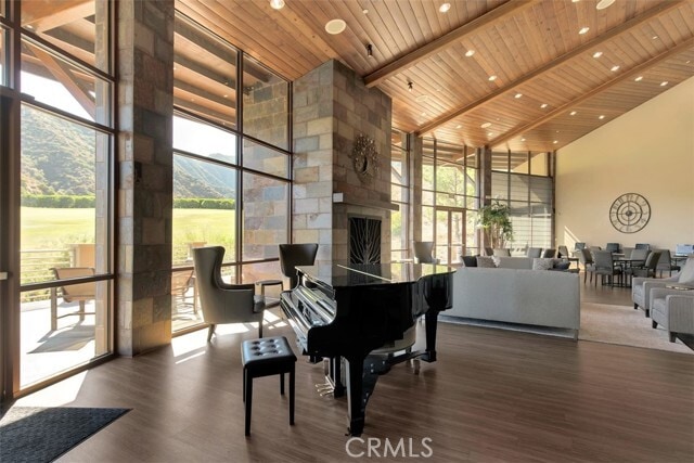 Building Photo - 8822 Cuyamaca St