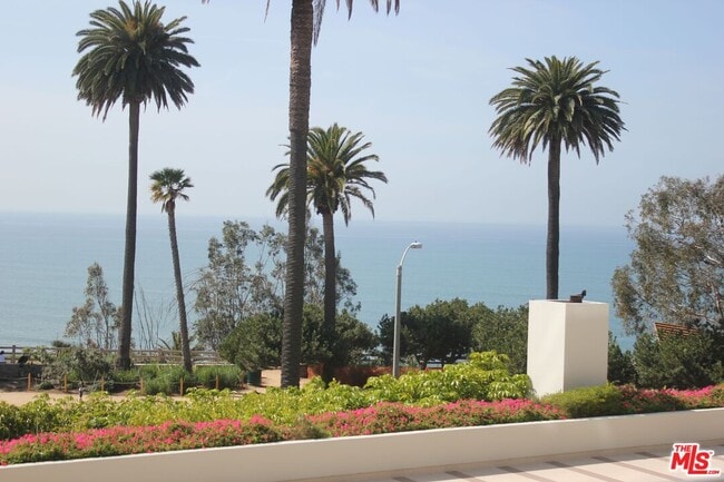 Building Photo - 201 Ocean Ave