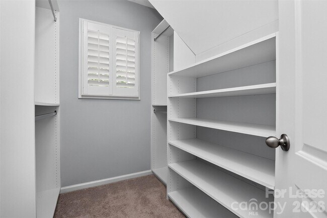 Building Photo - 1736 Parson St