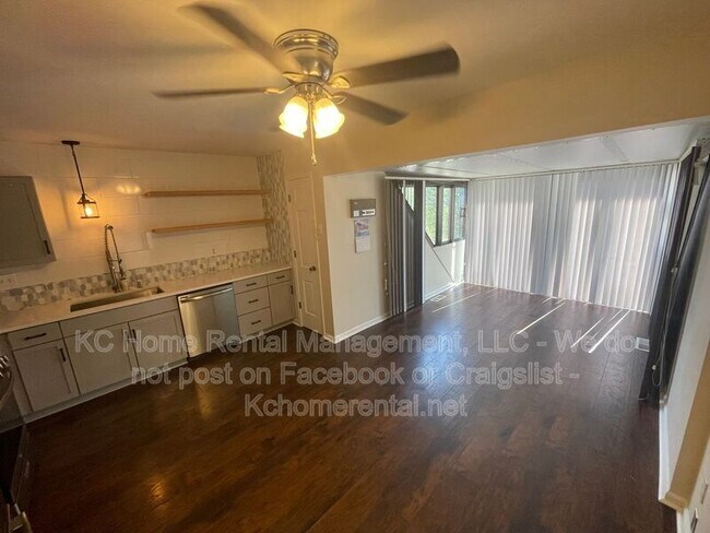 Building Photo - 209 Woodbridge Ln