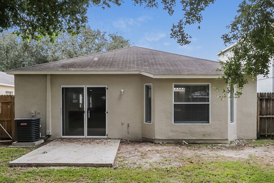 Building Photo - 1038 Harvest Moon Dr