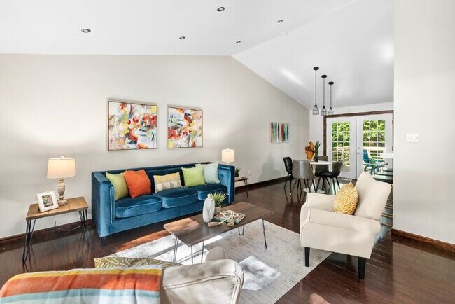 Building Photo - Spacious 5 Bedroom Home in Midlothian - $2,800/mo