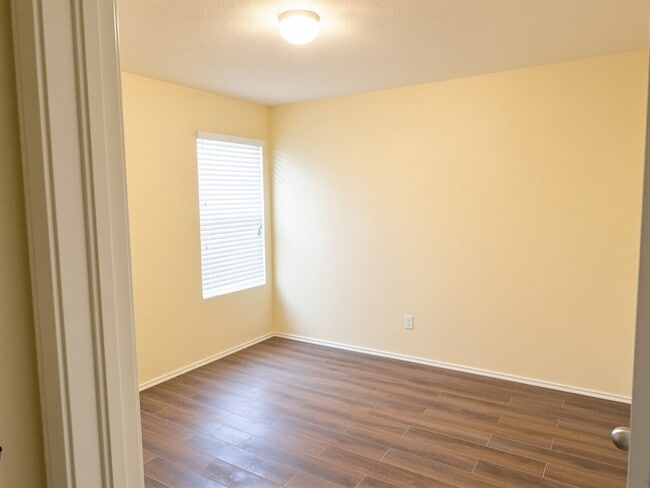 Building Photo - 14310 Cypress Meadows Dr