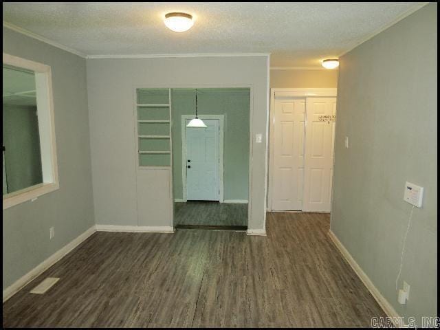 Building Photo - 1020 Towering Oaks Dr