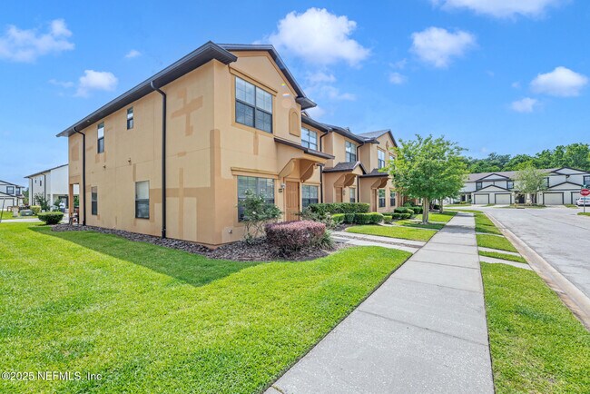 Building Photo - 613 Drake Bay Terrace