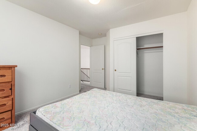 Building Photo - 100 N Bradley Dr