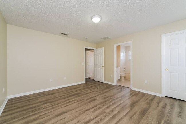 Building Photo - 178 Owenshire Cir