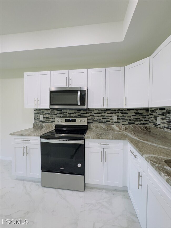 Building Photo - 884 Alabama Rd S