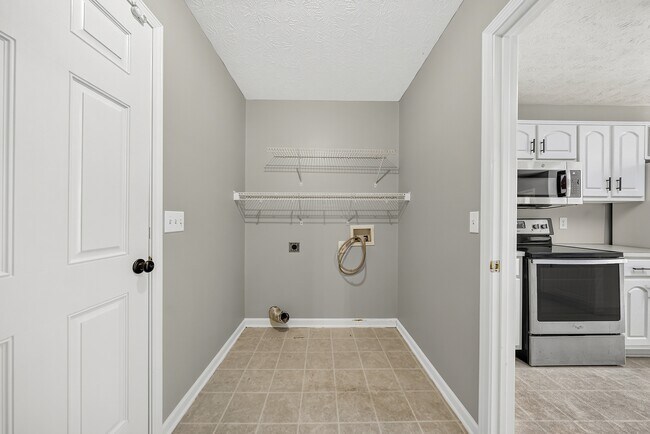 Building Photo - 4004 Pittman St