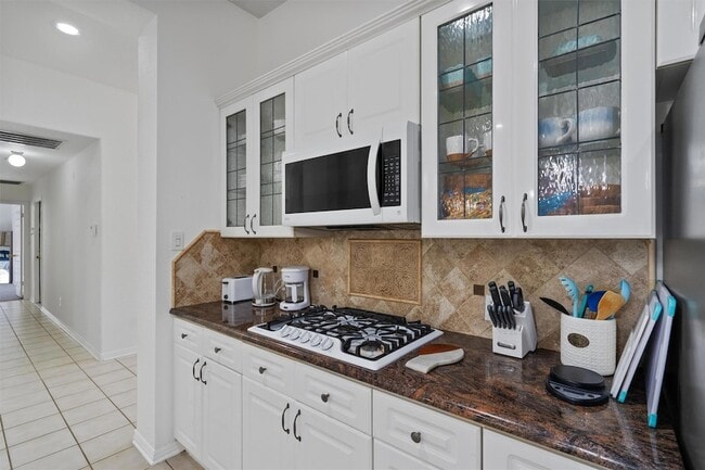 Building Photo - 1421 Redden Cove