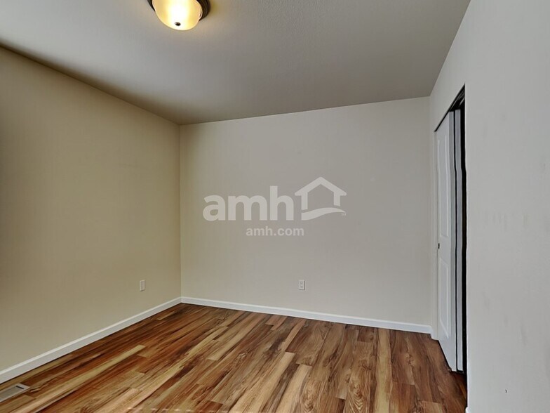 Building Photo - 9124 NE 167th Ct