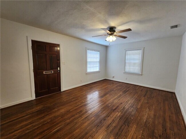 Building Photo - 1214 Palmetto St