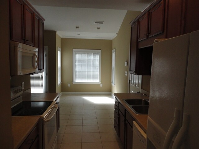 Building Photo - 131 W Chinaberry Ct