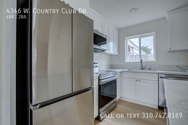 Building Photo - 4346 Country Club Dr