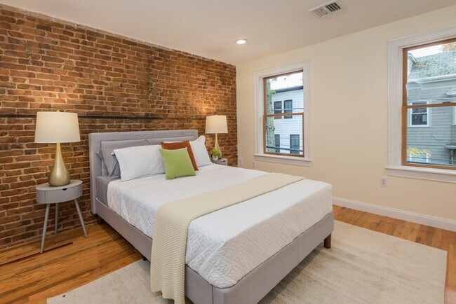 Building Photo - 36 Sciarappa St