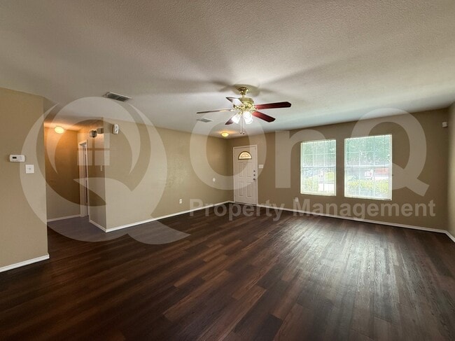 Building Photo - 8956 Preakness Cir