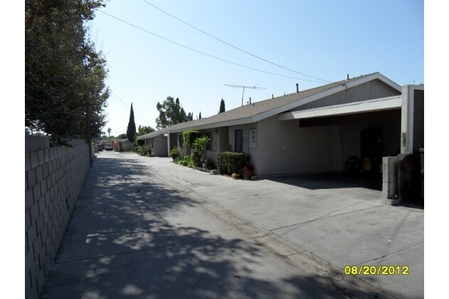Building Photo - 121 N Susan St