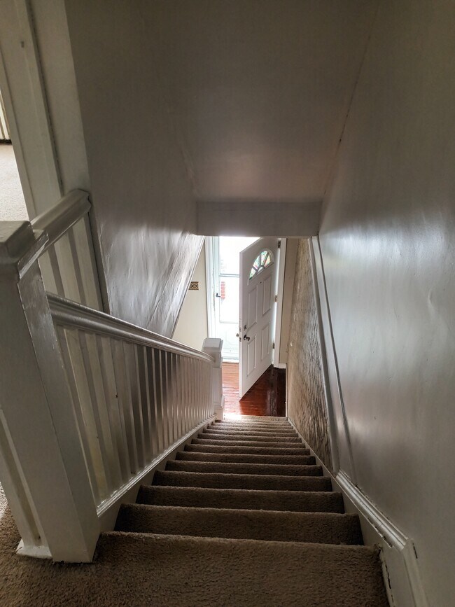 Stairwell - 4114 Harris Ave