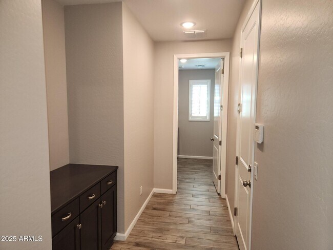 Building Photo - 13431 W Range Mule Dr