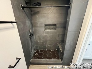 Building Photo - 7203 Shadow Ridge