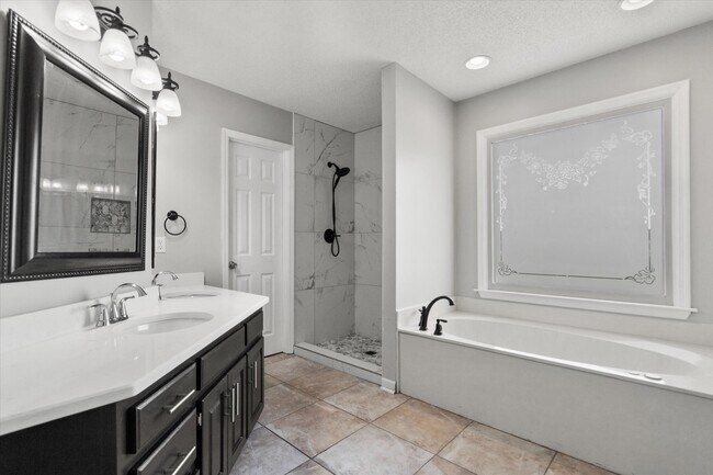 Building Photo - 300 Early Harvest Ct