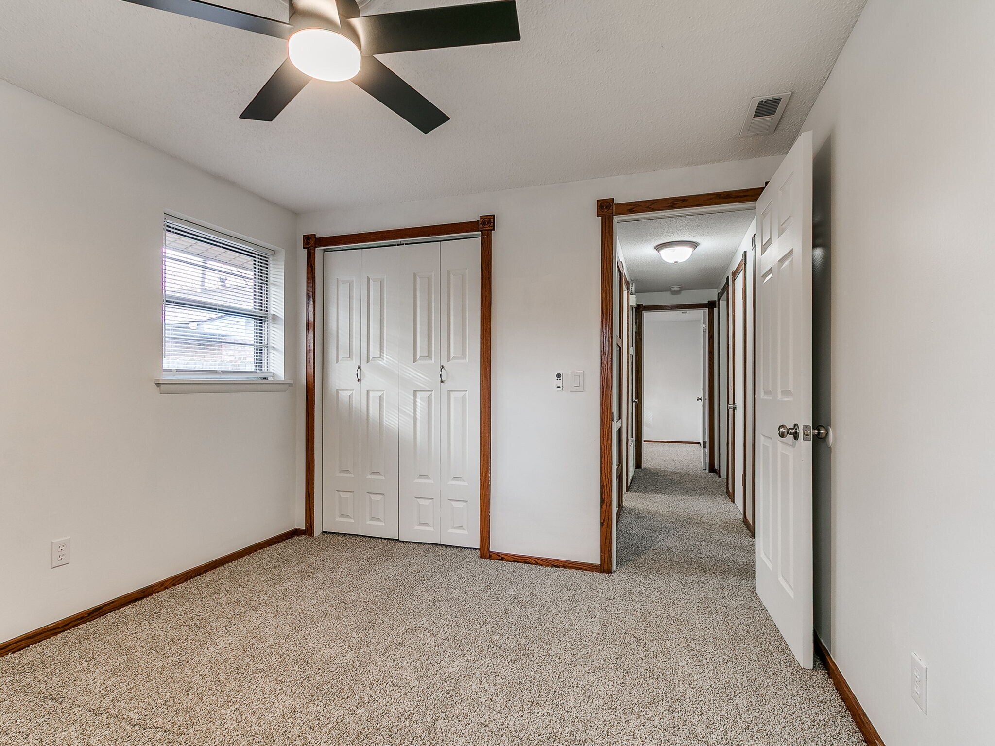 Building Photo - 1548 Bradley Pl