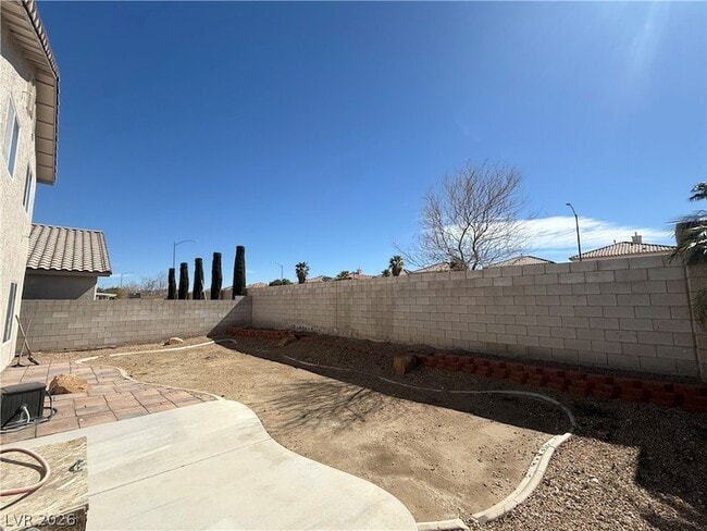 Building Photo - 853 Dancing Vines Ave