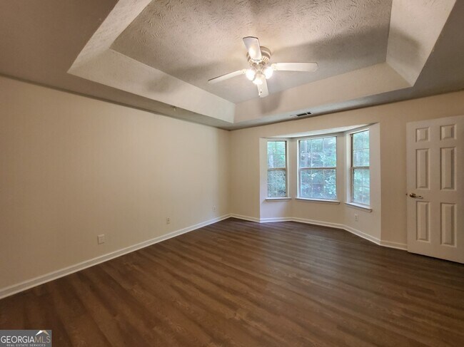 Building Photo - 217 Sweetgum Ln