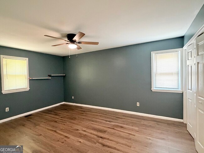 Building Photo - 2199 Tiger Flowers Dr NW