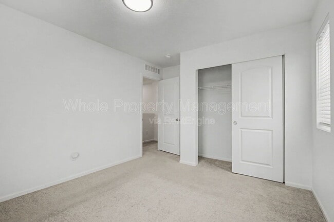 Building Photo - 28466 E 6th Pl