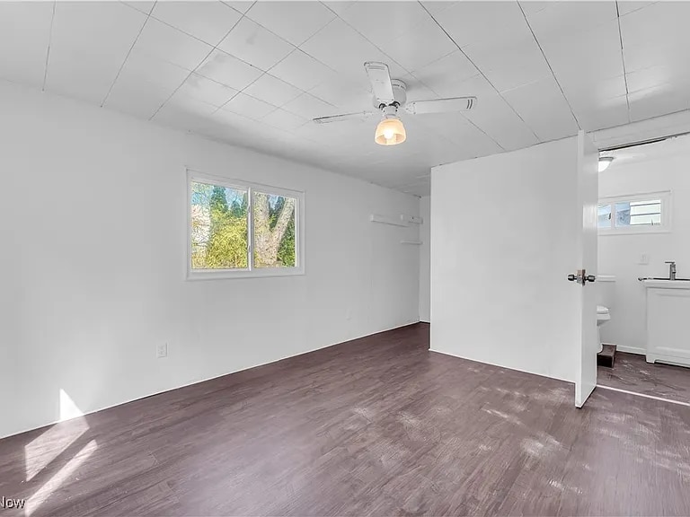 Building Photo - 908 Dayton St