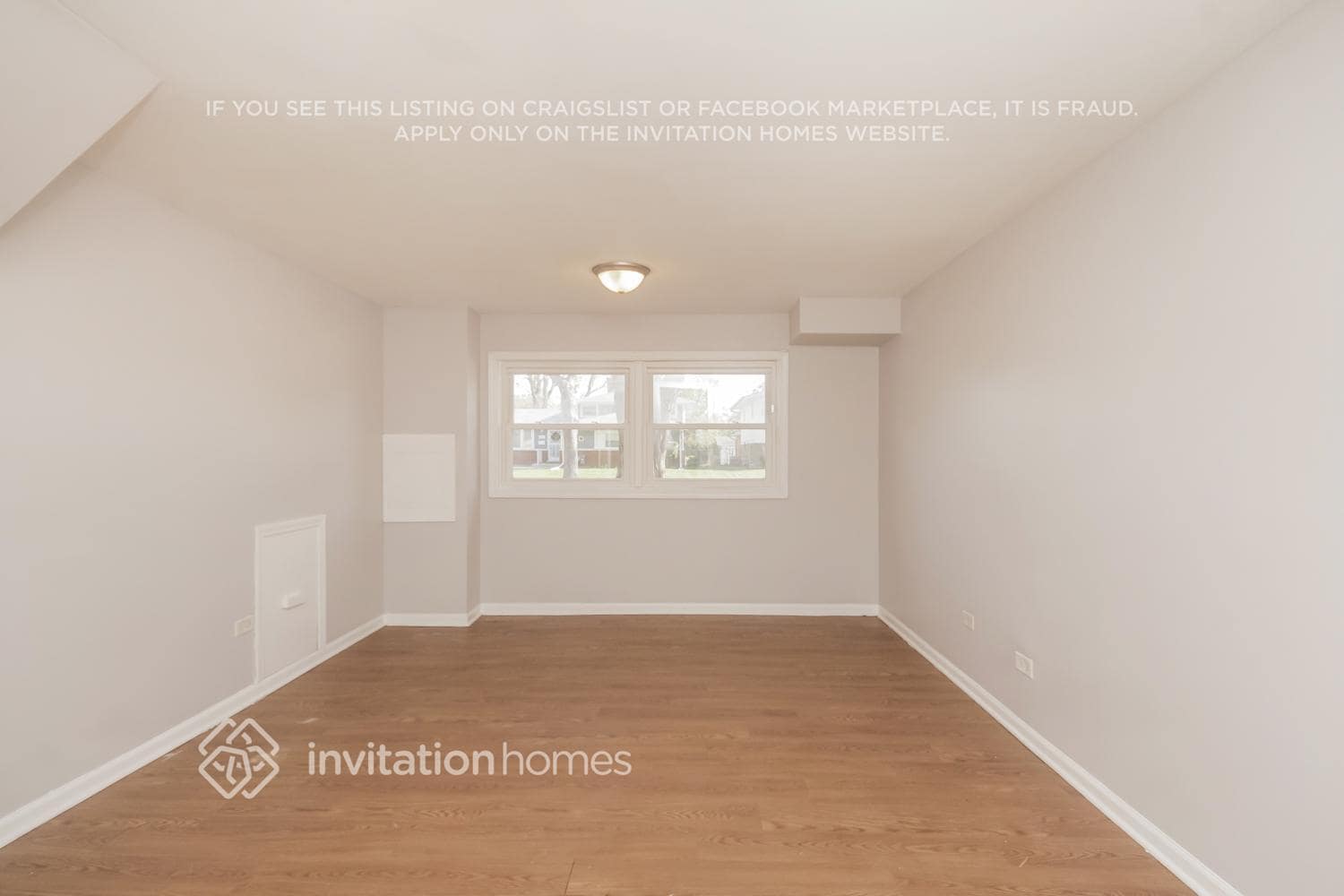 Building Photo - 3510 Maple Ln