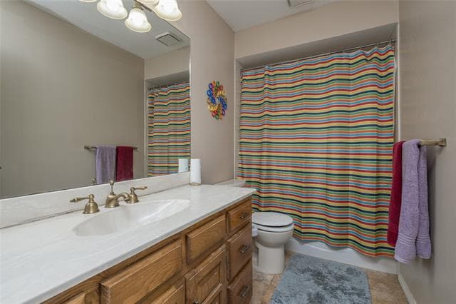 Building Photo - 116 Meadowglen Cir