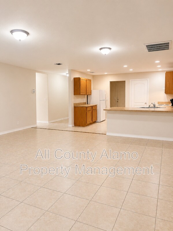 Building Photo - 8129 Morning Grove