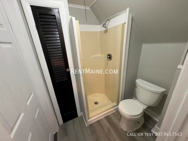 Building Photo - 51 Bosworth St