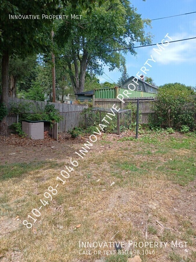 Building Photo - 2126 Monteith St