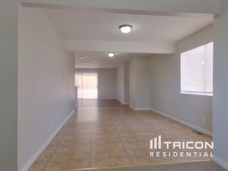 Building Photo - 3045 Slater Ct