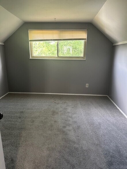 Building Photo - 1812 Pickering Dr