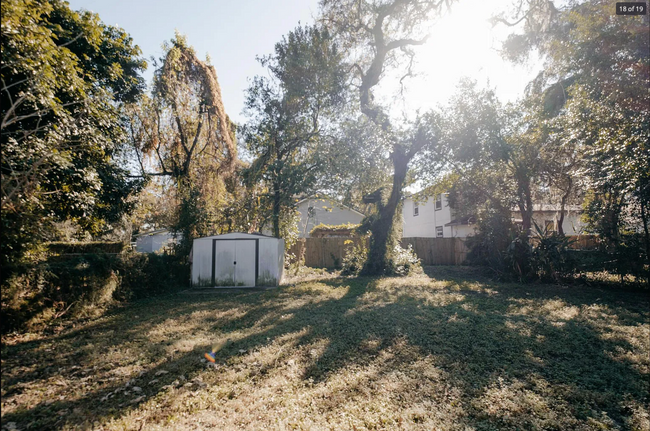 Building Photo - 1703 E New Orleans Ave