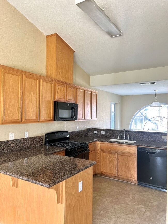 Building Photo - Coming Soon!