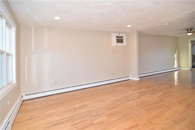 Building Photo - 8 COLEMAN St