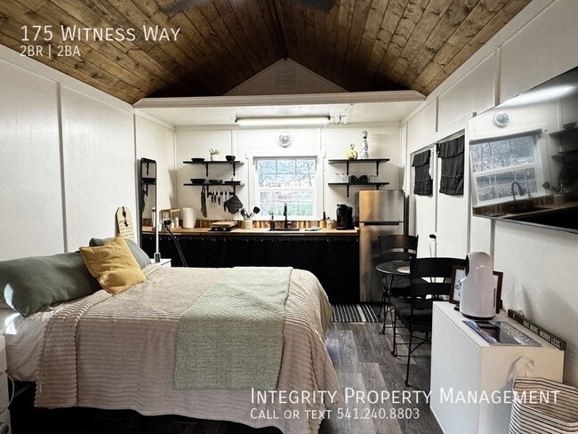 Building Photo - 175 Witness Wy