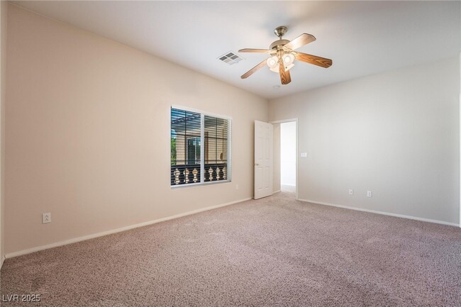 Building Photo - 5989 Lamotte Ave