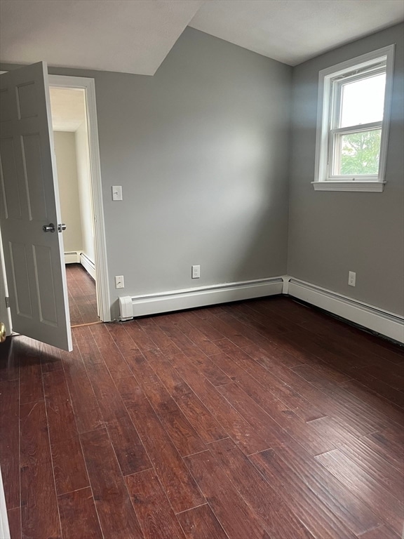 Building Photo - 8 Wakefield Ave