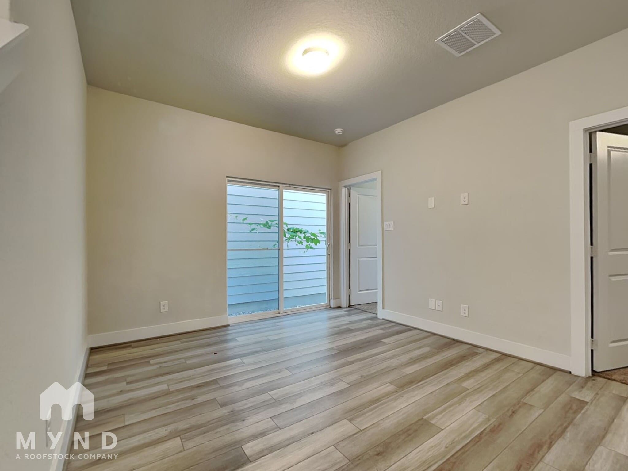 Building Photo - 8851 Oakland Rd