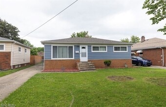 Building Photo - 9326 Ackley Rd