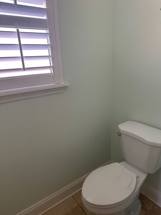 Building Photo - Beautiful Home in desirable River Gate!!!